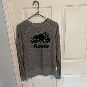 Roots women’s crew neck